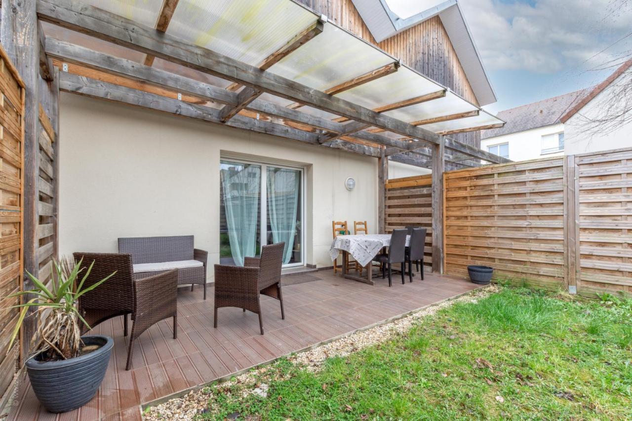 Le Duplex Chessy - 15Min From Disneyland - 2 Private Parkings - Garden - Kingsize & Queensize Bed - Supermarket Behind The House Exterior photo